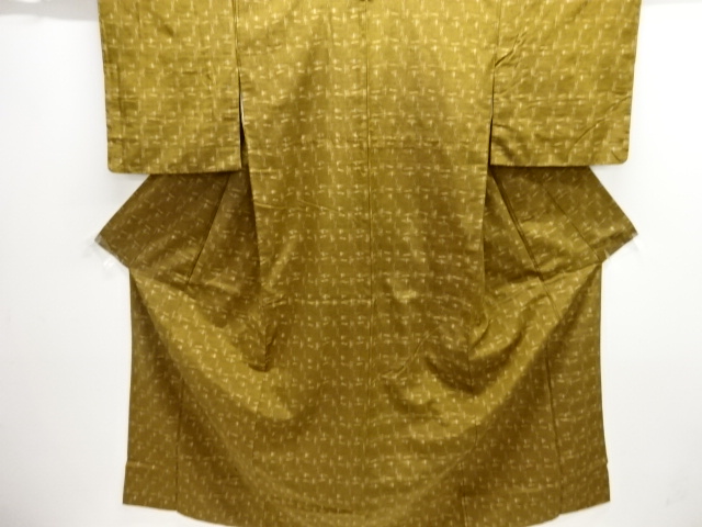 JAPANESE KIMONO / SILK / HAND WOVEN TSUMUGI / KASURI PATTERN